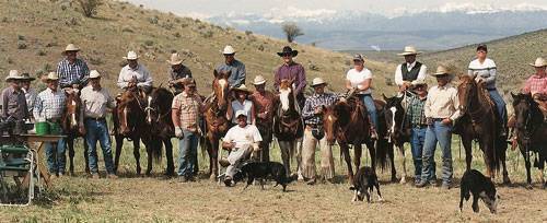 Branding Crew :: it takes many experienced hands, good horses and stock dogs to gather, sort and process the calves. click to enlarge